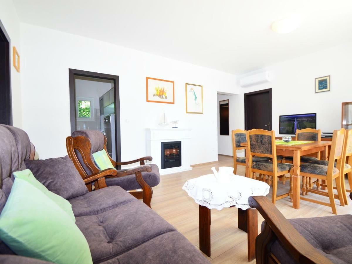 Apartment Amiela By Interhome Τρογκίρ Εξωτερικό φωτογραφία